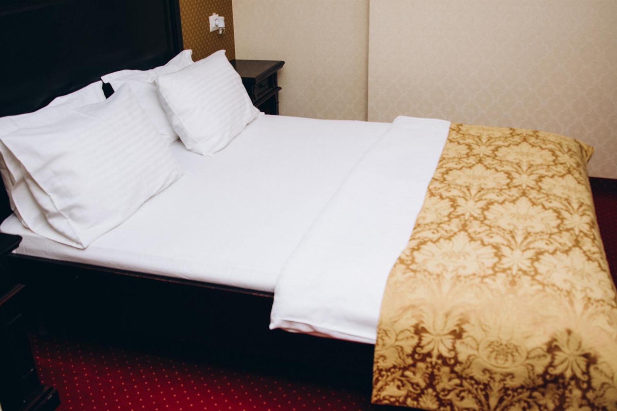 Hotel Novera Timisoara Luaran gambar