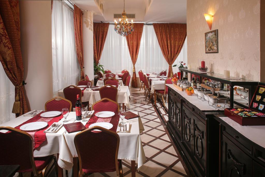 Hotel Novera Timisoara Luaran gambar